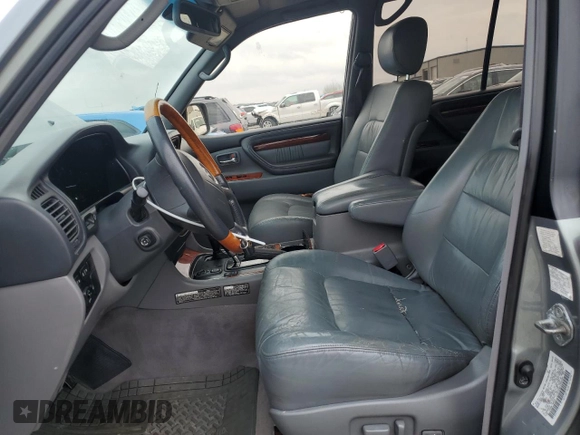 2001 Lexus LX 470 with VIN JTJHT00W913500458, listed as a Copart auction lot 55120465 with 180,384 mi miles and Clean Title. Bid and sale history available at carsss.com. Image 7.