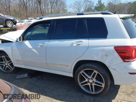 2015 Mercedes-Benz GLK 350 with VIN WDCGG5HB5FG347184, listed as a IAAI auction lot 41770778 with 144,000 mi miles and . Bid and sale history available at DreamBid. Image 14.