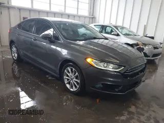 2017 Ford Fusion SE with VIN 3FA6P0HD1HR126429, listed as a IAAI auction lot 41262218 with 152,698 mi miles. Bid and sale history available at carsss.com. Image 1.