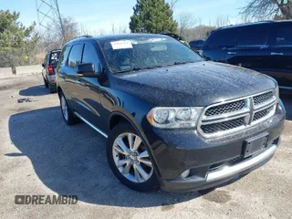 2013 Dodge Durango Crew z VIN 1C4RDJDG9DC677142, wystawiony jako IAAI lot #41834251 z przebiegiem 138 307 mil mil oraz . Historia ofert i sprzedaży dostępna na DreamBid. Obrazek 1.