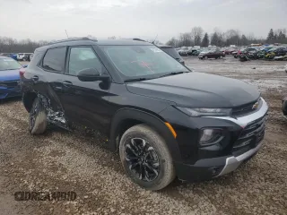 2022 Chevrolet TrailBlazer LT with VIN KL79MRSL4NB128466, listed as a Copart auction lot 41579933 with 8,955 mi miles. Bid and sale history available at carsss.com. Image 4.