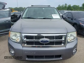 2008 Ford Escape XLT с VIN 1FMCU931X8KB99581, выставлен на аукционе IAAI как лот 42681620 с пробегом 117 607 миль миль и . История ставок и продаж доступна на DreamBid. Изображение 13.