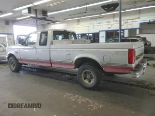 1993 Ford F-150 with VIN 1FTEX14N8PKA44002, listed as a Copart auction lot 74603654 with 180,364 mi miles and Clean Title. Bid and sale history available at carsss.com. Image 2.