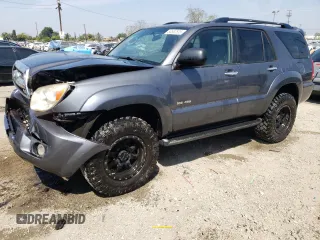 2006 Toyota 4Runner SR5 z VIN JTEBT14R960059308, wystawiony jako Copart lot #53582835 z przebiegiem 254 146 mil mil oraz Szkoda całkowita • Salvage title. Historia ofert i sprzedaży dostępna na DreamBid. Obrazek 1.