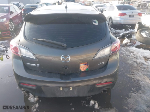 2011 Mazda Mazda3 s Sport with VIN JM1BL1K68B1361786, listed as a IAAI auction lot 41105561 with 157,534 mi miles. Bid and sale history available at carsss.com. Image 16.