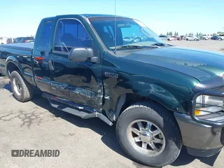 2003 Ford F-250 XL с VIN 1FTNX20L33EC88739, выставлен на аукционе IAAI как лот 42293415 с пробегом 163 159 миль миль и . История ставок и продаж доступна на DreamBid. Изображение 6.