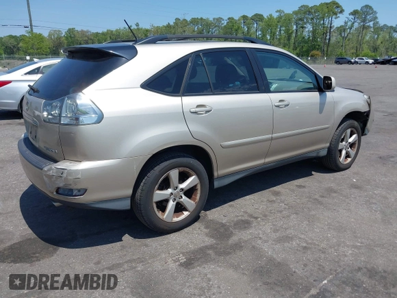 2004 Lexus RX 330 with VIN 2T2HA31U24C006277, listed as a IAAI auction lot 42019822 with 209,423 mi miles. Bid and sale history available at carsss.com. Image 4.