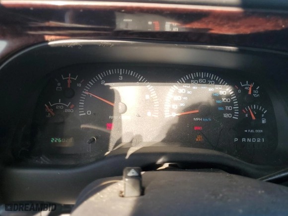 2000 Dodge Durango with VIN 1B4HS28Z5YF187169, listed as a Copart auction lot 77848324 with 226,029 mi miles and Salvage Title. Bid and sale history available at carsss.com. Image 9.