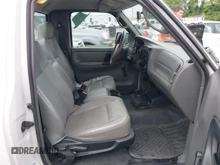 2008 Ford Ranger XL with VIN 1FTYR10DX8PA71842, listed as a IAAI auction lot 42643791 with 281,473 mi miles and . Bid and sale history available at DreamBid. Image 5.