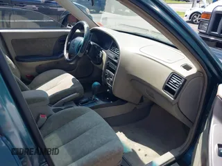 2001 Hyundai Elantra GLS с VIN KMHDN45DX1U121291, выставлен на аукционе IAAI как лот 42551283 с пробегом 140 236 миль миль и . История ставок и продаж доступна на DreamBid. Изображение 5.