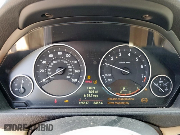 2014 BMW 3 Series 320i z VIN WBA3B1C57EP679989, wystawiony jako Copart lot #56383665 z przebiegiem 125 617 mil mil oraz Szkoda całkowita • Salvage title. Historia ofert i sprzedaży dostępna na DreamBid. Obrazek 9.