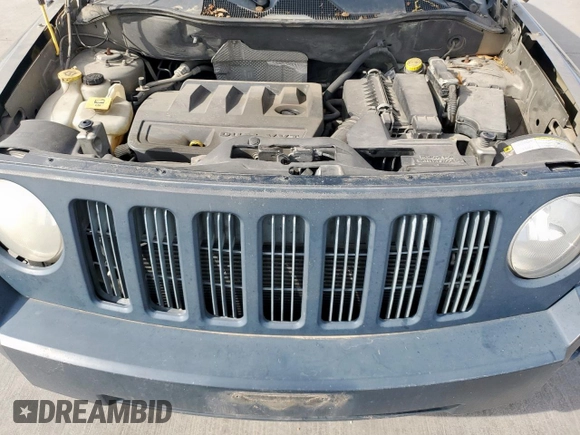 2008 Jeep Patriot Sport with VIN 1J8FT28W78D518545, listed as a Copart auction lot 50783435 with 177,788 mi miles and Salvage Title. Bid and sale history available at carsss.com. Image 12.