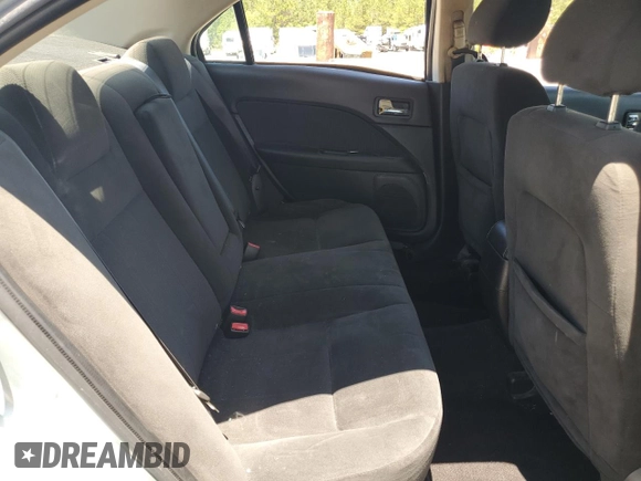 2007 Mercury Milan with VIN 3MEHM07Z67R605063, listed as a Copart auction lot 57469515 with 254,833 mi miles and Salvage title. Bid and sale history available at DreamBid. Image 10.