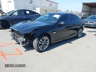 2016 BMW 5 Series 528i z VIN WBA5A5C50GG355305, wystawiony jako IAAI lot #42386374 z przebiegiem 136 439 mil mil oraz . Historia ofert i sprzedaży dostępna na DreamBid. Obrazek 18.