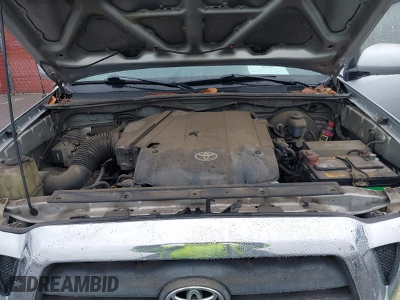 2007 Toyota Tacoma z VIN 3TMLU42N77M009397, wystawiony jako IAAI lot #41805139 z przebiegiem 256 744 mil mil oraz . Historia ofert i sprzedaży dostępna na DreamBid. Obrazek 10.