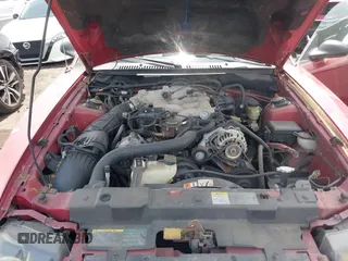 2003 Ford Mustang Standard z VIN 1FAFP40473F441647, wystawiony jako IAAI lot #42179189 z przebiegiem 138 460 mil mil oraz . Historia ofert i sprzedaży dostępna na DreamBid. Obrazek 10.