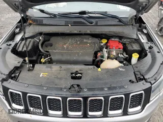 2020 Jeep Compass Limited z VIN 3C4NJCCBXLT211330, wystawiony jako Copart lot #56938845 z przebiegiem 98 968 mil mil oraz Szkoda całkowita • Salvage title. Historia ofert i sprzedaży dostępna na DreamBid. Obrazek 12.