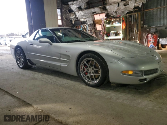 2003 Chevrolet Corvette Z06 with VIN 1G1YY12S035112586, listed as a Copart auction lot 51716375 with 0 mi miles and Salvage Title. Bid and sale history available at carsss.com. Image 4.