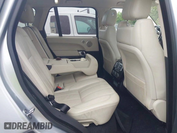 2017 Land Rover Range Rover с VIN SALGS2FE7HA353681, выставлен на аукционе IAAI как лот 42336008 с пробегом 70 528 миль миль и . История ставок и продаж доступна на DreamBid. Изображение 8.