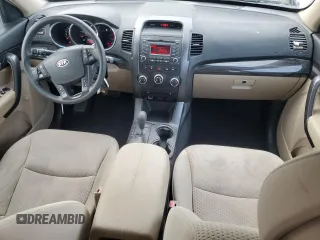 2011 Kia Sorento LX with VIN 5XYKTCA17BG135286, listed as a Copart auction lot 75340844 with 142,246 mi miles and Salvage Title. Bid and sale history available at carsss.com. Image 9.
