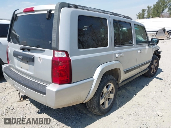 2008 Jeep Commander Sport with VIN 1J8HG48K08C187691, listed as a IAAI auction lot 41898517 with 229,217 mi miles. Bid and sale history available at carsss.com. Image 4.
