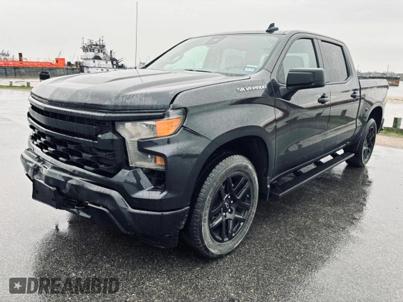 2022 Chevrolet Silverado 1500 Custom with VIN 1GCPABEK7NZ633597, listed as a Copart auction lot 55317005 with 32,531 mi miles and Salvage Title. Bid and sale history available at DreamBid. Image 2.