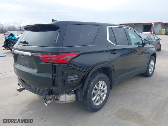 2022 Chevrolet Traverse LS with VIN 1GNERFKW5NJ119395, listed as a IAAI auction lot 41349157 with 52,406 mi miles. Bid and sale history available at carsss.com. Image 4.