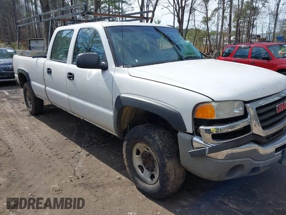 2006 GMC Sierra 2500HD Work Truck with VIN 1GTHC23U66F226795, listed as a IAAI auction lot 41663946 with Not provided miles and . Bid and sale history available at DreamBid. Image 1.