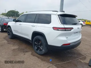 2021 Jeep Grand Cherokee Limited with VIN 1C4RJJBG5M8175260, listed as a IAAI auction lot 42206283 with Not provided miles and . Bid and sale history available at DreamBid. Image 3.