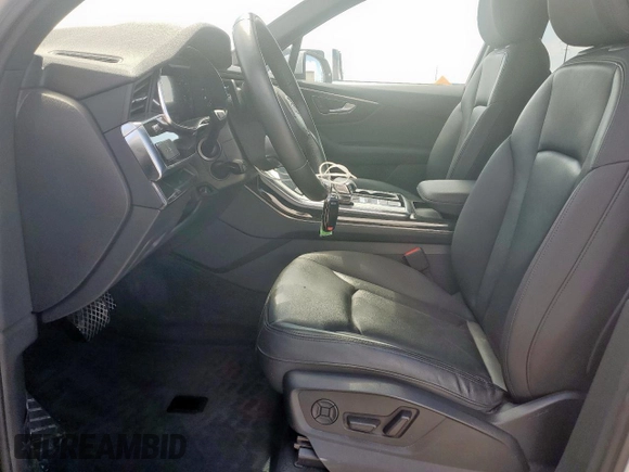 2020 Audi Q7 Premium z VIN WA1AJAF74LD008623, wystawiony jako Copart lot #55928345 z przebiegiem 47 211 mil mil oraz Szkoda całkowita • Salvage title. Historia ofert i sprzedaży dostępna na DreamBid. Obrazek 7.