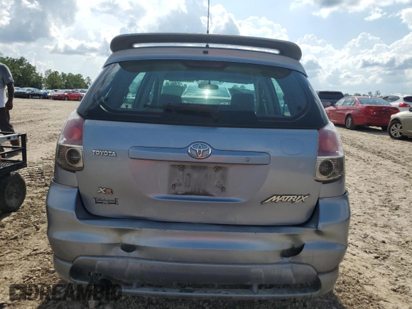 2006 Toyota Matrix STD z VIN 2T1KR32E06C593401, wystawiony jako Copart lot #65710215 z przebiegiem 234 522 mil mil oraz Nie do naprawy • Non repairable. Historia ofert i sprzedaży dostępna na DreamBid. Obrazek 6.