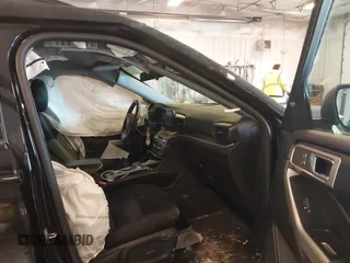 2022 Ford Explorer XLT с VIN 1FMSK8DH2NGA87976, выставлен на аукционе IAAI как лот 42316717 с пробегом 46 568 миль миль и . История ставок и продаж доступна на DreamBid. Изображение 5.