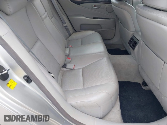 2011 Lexus LS 460 z VIN JTHCL5EFXB5010523, wystawiony jako IAAI lot #42438765 z przebiegiem 156 475 mil mil oraz . Historia ofert i sprzedaży dostępna na DreamBid. Obrazek 8.