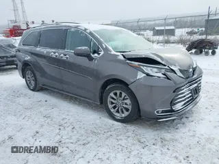 2022 Toyota Sienna XLE with VIN 5TDYRKEC4NS120170, listed as a IAAI auction lot 41630234 with 42,956 mi miles and . Bid and sale history available at DreamBid. Image 1.