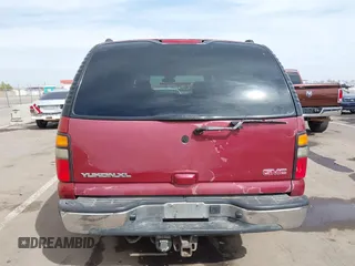 2005 GMC Yukon XL SLT with VIN 3GKEC16Z75G107756, listed as a IAAI auction lot 41712558 with 244,134 mi miles. Bid and sale history available at carsss.com. Image 16.