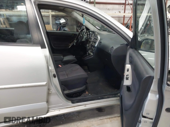 2004 Pontiac Vibe with VIN 5Y2SM62854Z414718, listed as a IAAI auction lot 41959371 with 264,074 mi miles and . Bid and sale history available at DreamBid. Image 5.