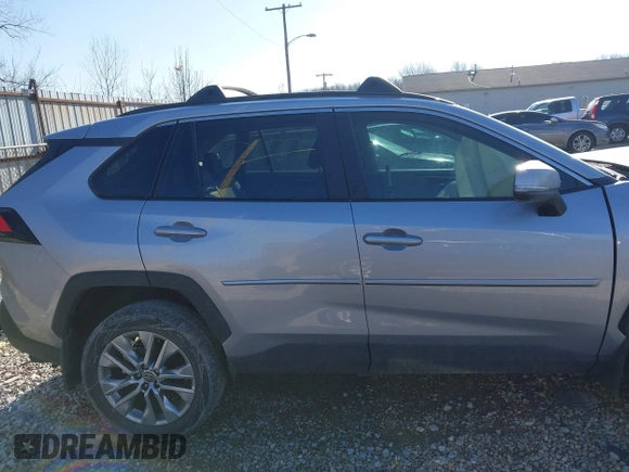 2024 Toyota RAV4 XLE Premium with VIN 2T3C1RFV9RW350060, listed as a IAAI auction lot 41846689 with 3,845 mi miles and . Bid and sale history available at DreamBid. Image 14.