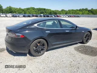2016 Tesla Model S 70 with VIN 5YJSA1E17GF123934, listed as a Copart auction lot 55202865 with 132,027 mi miles and Salvage title. Bid and sale history available at DreamBid. Image 3.