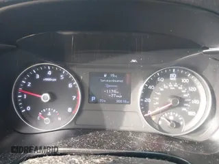 2019 Kia Forte S z VIN 3KPF34AD0KE110678, wystawiony jako IAAI lot #42148966 z przebiegiem 36 618 mil mil oraz . Historia ofert i sprzedaży dostępna na DreamBid. Obrazek 7.