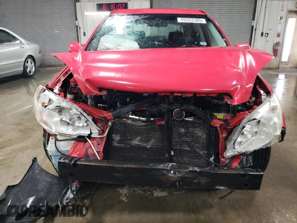 2004 Toyota Matrix Std with VIN 2T1LR38E64C309441, listed as a Copart auction lot 45522565 with 261,705 mi miles and Salvage Title. Bid and sale history available at carsss.com. Image 5.