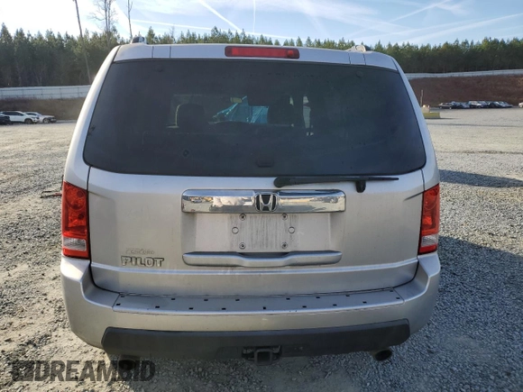 2010 Honda Pilot EX with VIN 5FNYF3H45AB002744, listed as a Copart auction lot 84673844 with 177,267 mi miles and Salvage Title. Bid and sale history available at carsss.com. Image 6.