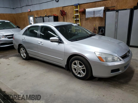 2006 Honda Accord LX SE with VIN 1HGCM56316A031374, listed as a Copart auction lot 64182755 with 227,738 mi miles and Clean title. Bid and sale history available at DreamBid. Image 4.