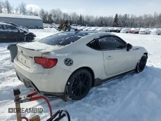 2015 Subaru BRZ Limited z VIN JF1ZCAC16F8606945, wystawiony jako Copart lot #42867685 z przebiegiem 235 510 mil mil oraz Szkoda całkowita • Salvage title. Historia ofert i sprzedaży dostępna na DreamBid. Obrazek 3.