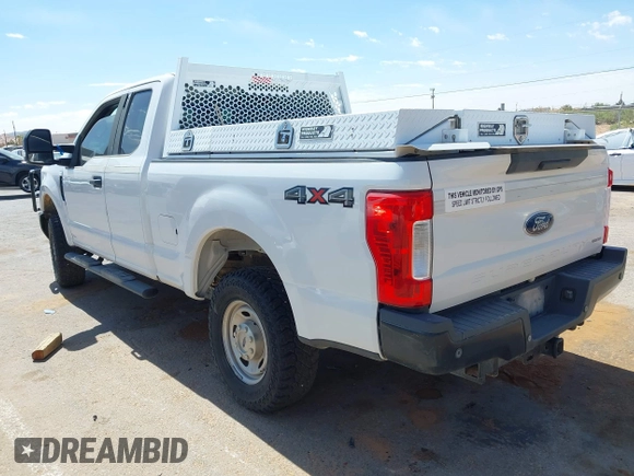2017 Ford F-250 XLT with VIN 1FT7X2B62HEC15790, listed as a IAAI auction lot 42256808 with 142,297 mi miles and . Bid and sale history available at DreamBid. Image 3.