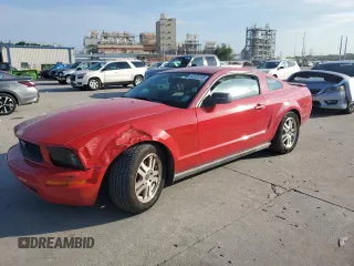 2007 Ford Mustang Deluxe with VIN 1ZVFT80N975297081, listed as a Copart auction lot 62120105 with 101,315 mi miles and Salvage title. Bid and sale history available at DreamBid. Image 1.
