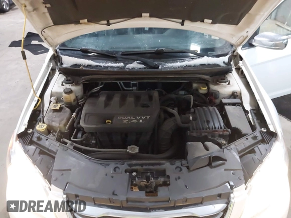 2011 Chrysler 200 Limited with VIN 1C3BC2FB6BN582927, listed as a IAAI auction lot 41015312 with 220,025 mi miles and . Bid and sale history available at DreamBid. Image 10.