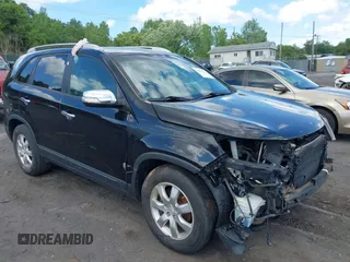 2011 Kia Sorento LX with VIN 5XYKT3A17BG053719, listed as a IAAI auction lot 42521713 with 152,624 mi miles and . Bid and sale history available at DreamBid. Image 1.