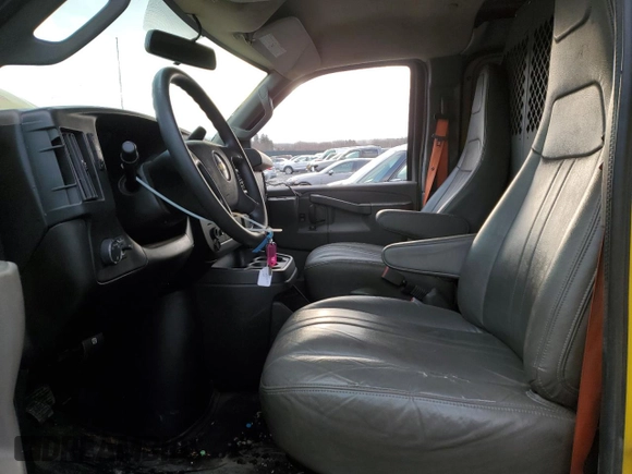 2018 Chevrolet Express Cargo Van with VIN 1GCWGAFG5J1316473, listed as a Copart auction lot 48440095 with 283,565 mi miles and Salvage Title. Bid and sale history available at carsss.com. Image 7.
