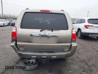 2006 Toyota 4Runner SR5 with VIN JTEZU14R660073548, listed as a IAAI auction lot 42016234 with 228,878 mi miles and . Bid and sale history available at DreamBid. Image 16.