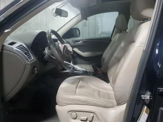 2010 Audi Q5 Premium with VIN WA1CKAFP7AA043807, listed as a Copart auction lot 84631444 with 205,371 mi miles and Non Repairable. Bid and sale history available at carsss.com. Image 7.